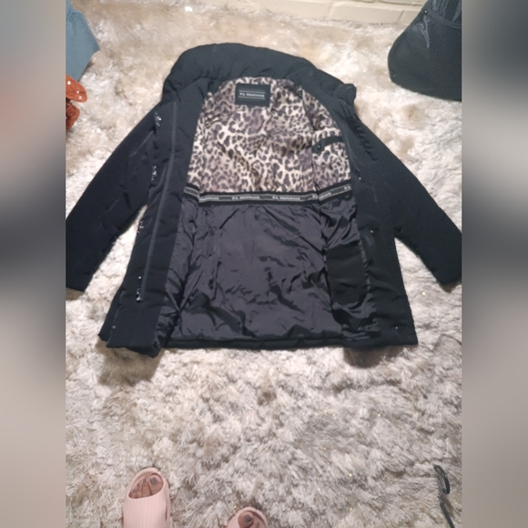 Women's Black Jacket - Picture 9 of 15